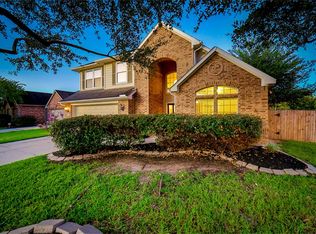 7531 Hollow Cove Ct, Cypress, TX 77433