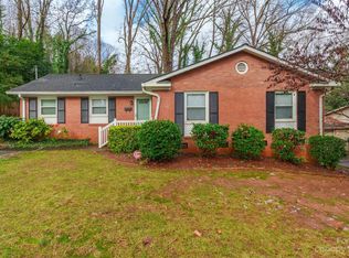 5632 Londonderry Rd, Charlotte, NC 28210