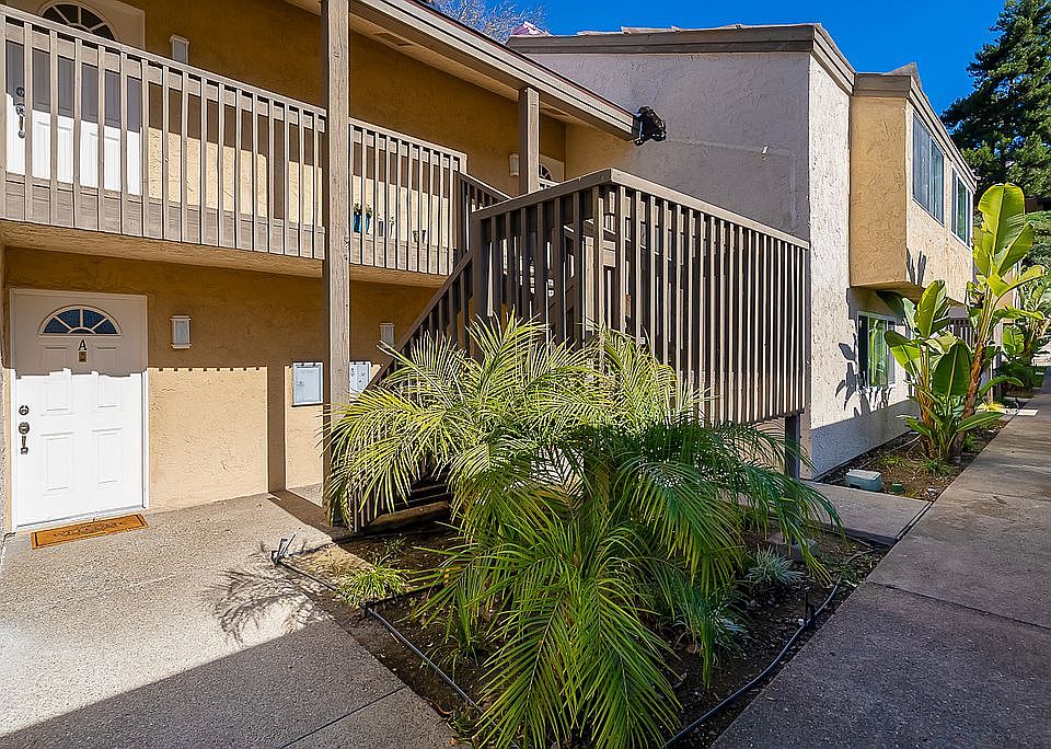 1st image of 8541 Villa La Jolla Dr APT A