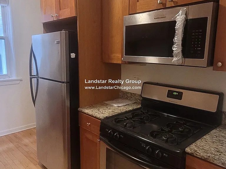 3743 W Argyle St #3 — Photo 1