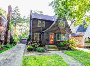 852 Cambridge Rd, Cleveland Heights, OH 44121