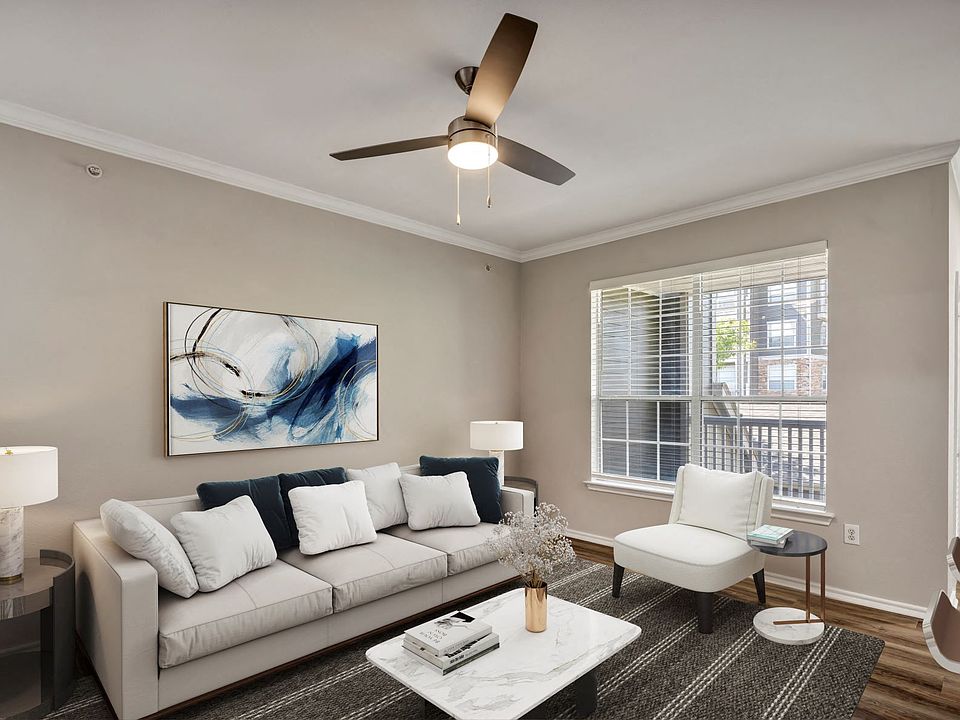 Renovated deluxe home featuring wood plank flooring