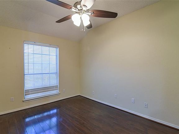 5th image of 8124 Kathleen Dr