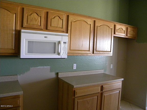 5th image of 36744 W Buchanan Ave