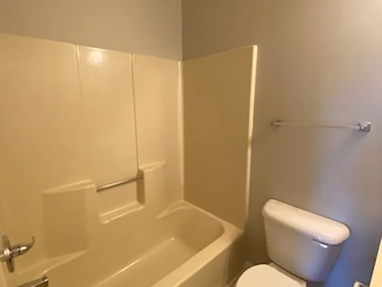 110 Ashton Pl — Photo 9