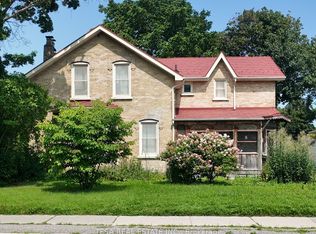 65 Park Rd S, Oshawa, ON L1J 4G7