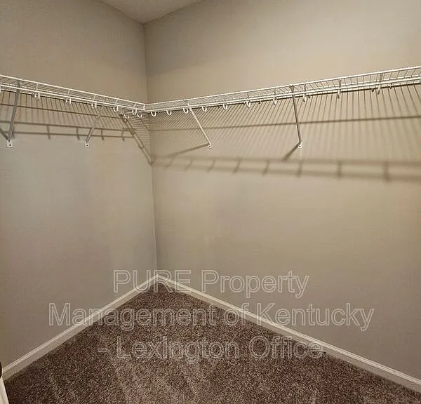 121 Forester Ct — Photo 25