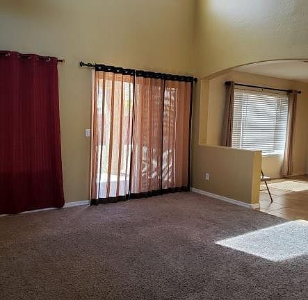 4th image of 4200 E Dublin St