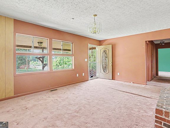4th image of 3370 Homera Pl