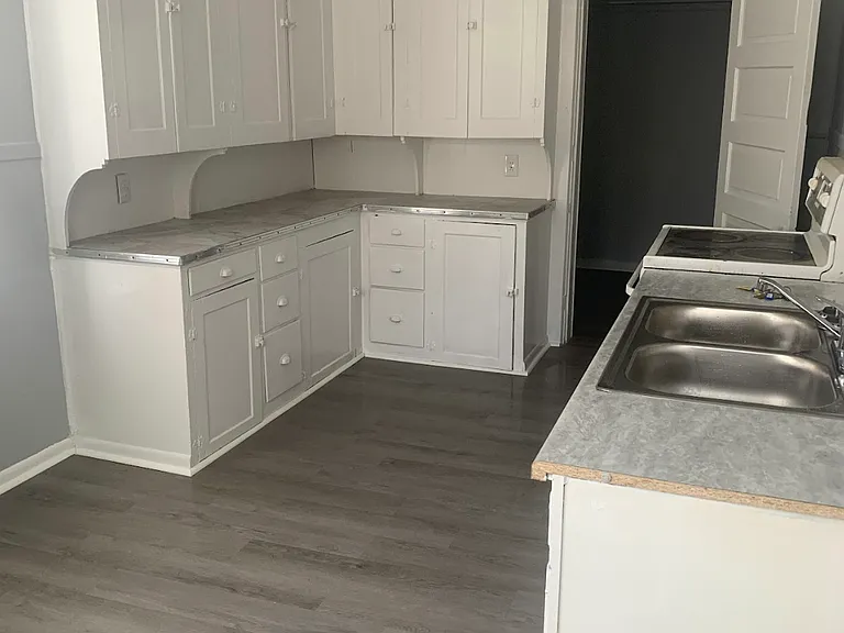 502 Hart St #506 — Photo 2