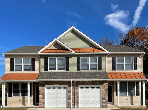 16 Hidden Hollow Dr, Collegeville, PA 19426