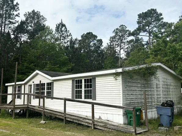 13723 Foxrun Dr, Vancleave, MS 39565