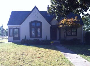 1426 S Columbia Ave, Tulsa, OK 74104