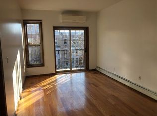 1561 Pacific St #2, Brooklyn, NY 11213
