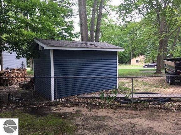 5th image of 20764 Red Oak Dr