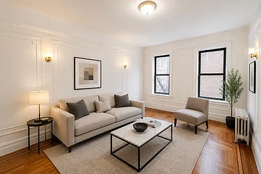 15 Magaw Place, #2D