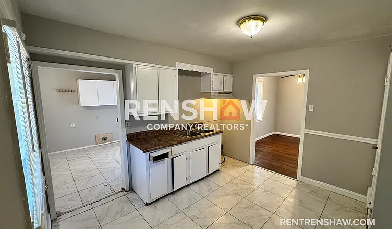4956 Durbin Ave — Photo 5