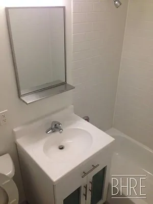 Rented by Brooklyn Heights Real Estate Inc | media 23