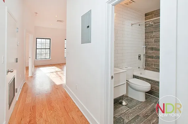 Rented by Next Door Realty NYC | media 13