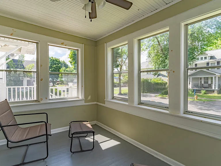 38 Kingsboro Rd — Photo 3