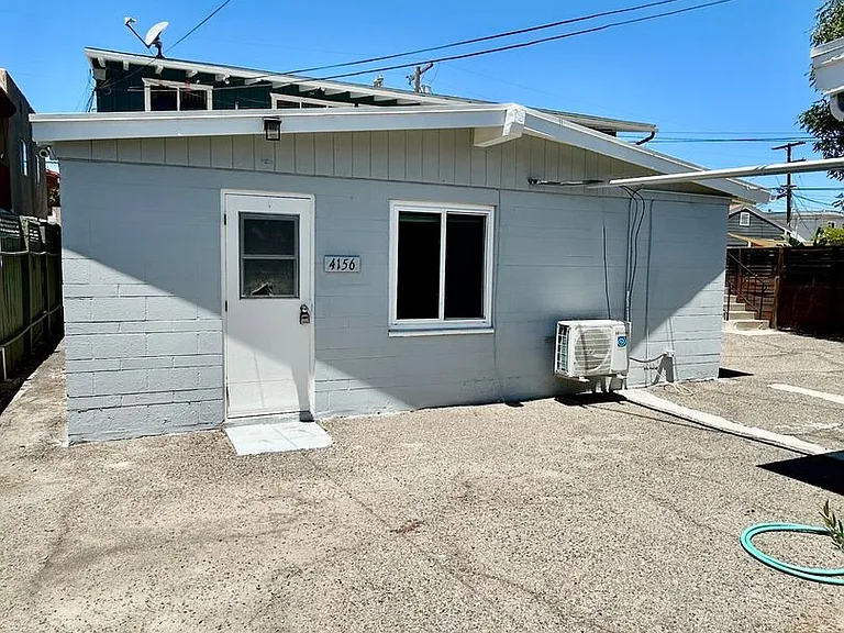 Swift Avenue — Photo 4