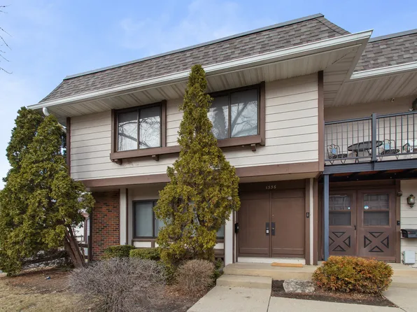 1336 Court O, Hanover Park, IL 60133