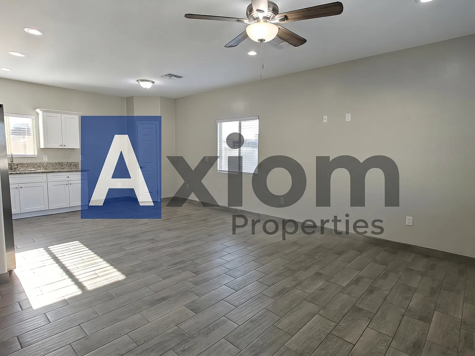 3 bed, 1079 sqft, $1,595 — Photo 2