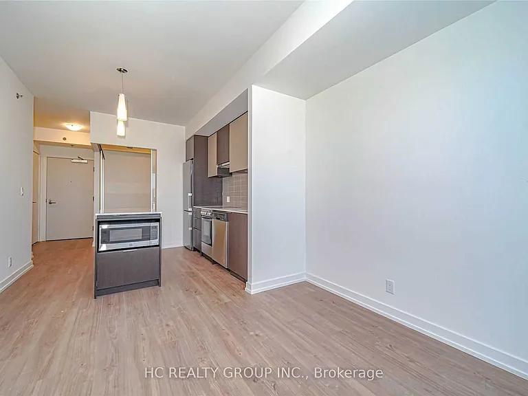 203 College St #1505 — Photo 17