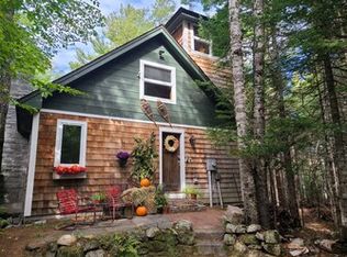 189 Locke Falls Rd, Wonalancet, NH 03897