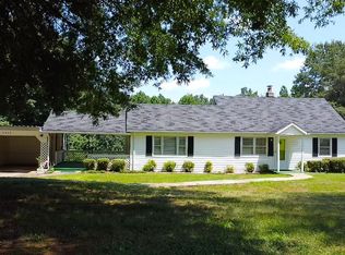 2929 Zion Rd, Gretna, VA 24557