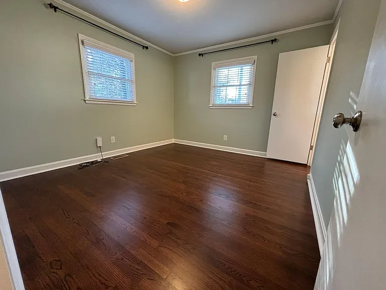 1302 Clinton Rd — Photo 19