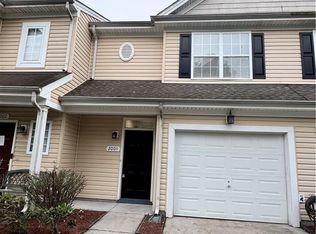 2004 Paramont Ave, Chesapeake, VA 23320