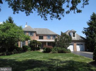 111 S Longfellow Dr, Princeton Junction, NJ 08550