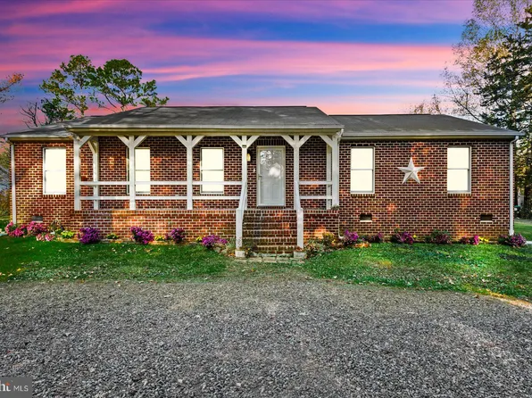 432 Woodlyn Dr, Ruther Glen, VA 22546