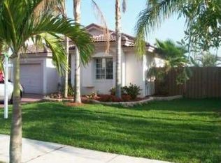 20554 SW 5th St, Pembroke Pines, FL 33029