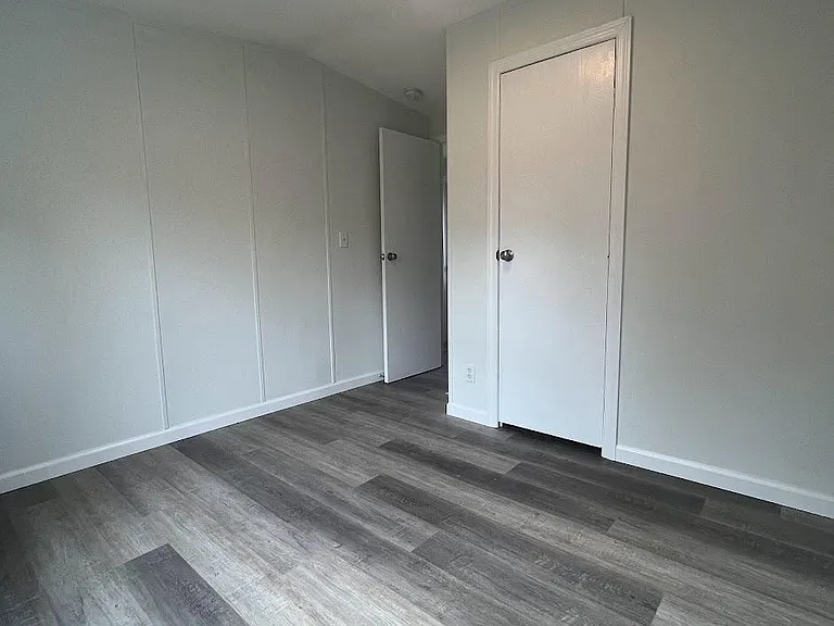 312 Hammond St — Photo 8