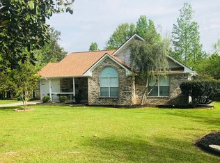 2509 Krystal Ln, Vancleave, MS 39565