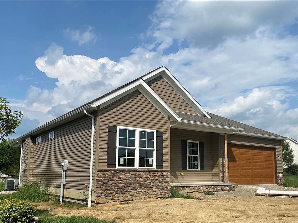 1st image of 1470 Stratford Way