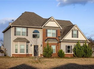 18 Sugar Loaf Ln, Fort Mitchell, AL 36856