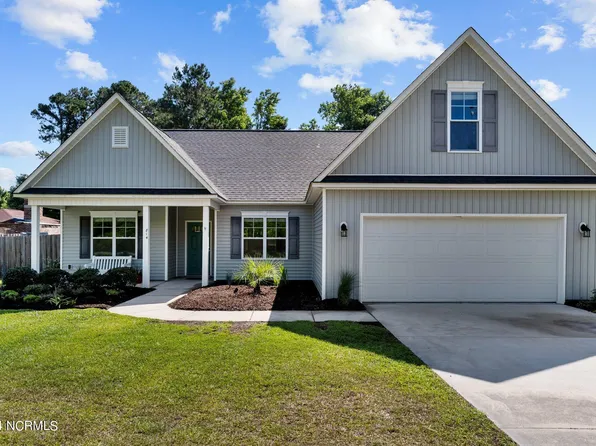814 Hoover Road, Hampstead, NC 28443