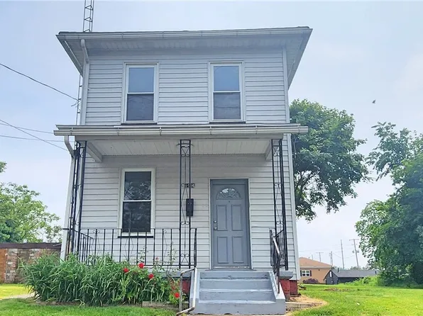 1434 2nd St NE, Canton, OH 44704