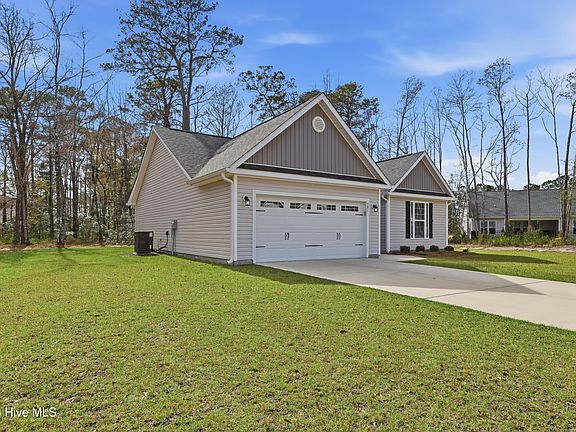 5th image of 701 Boundary Loop Road NW