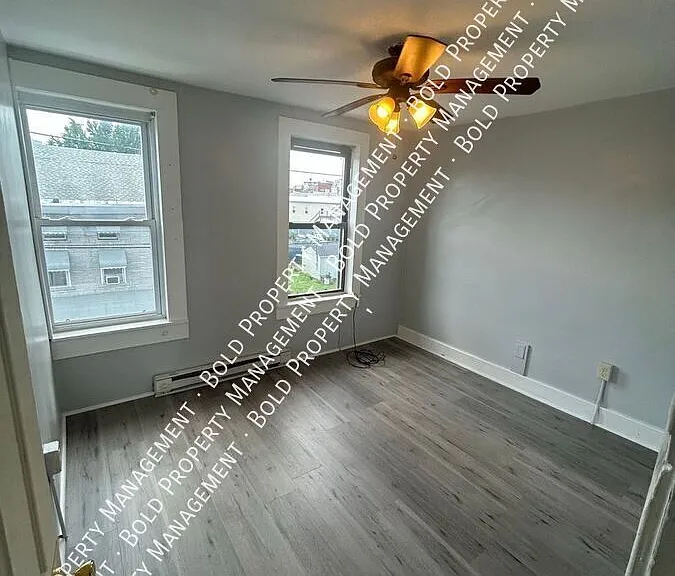 846 Bingaman St #3F — Photo 6