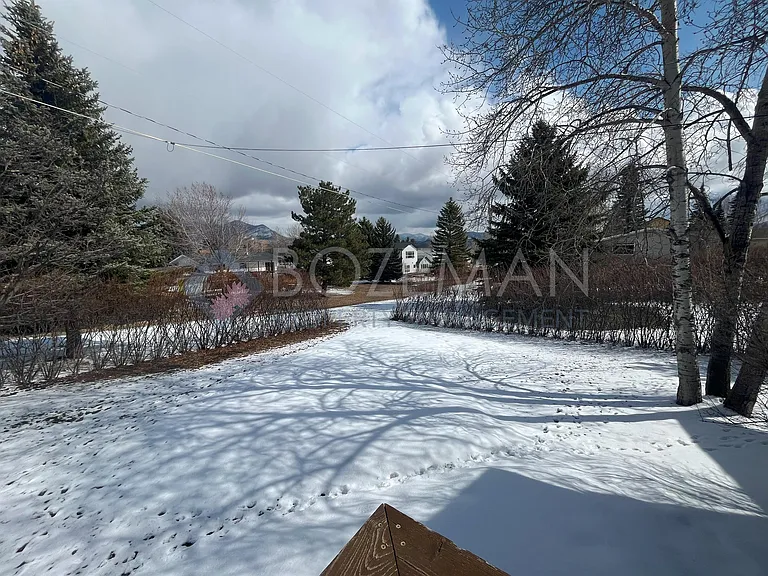 1109 N Cedarview Dr — Photo 24