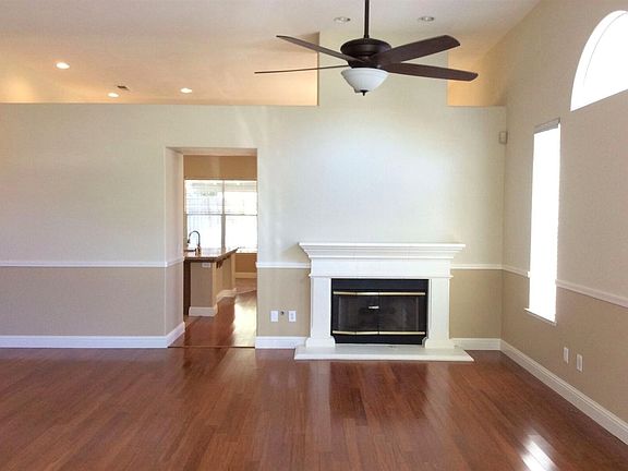 2nd image of 2218 E Cole Ave