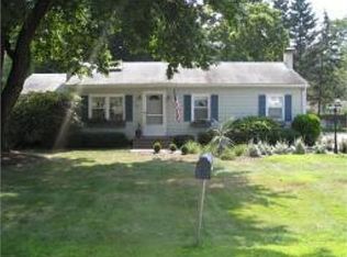 21 Johnson Rd, Newfoundland, NJ 07435