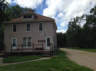 316 6th Ave S #3, Brookings, SD 57006