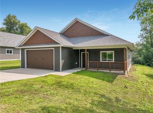 615 S Wisconsin Ave, Rice Lake, WI 54868