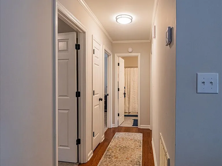 325 Brookstone Dr — Photo 16