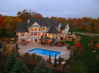 11345 Wetzel Ln, Chaska, MN 55318